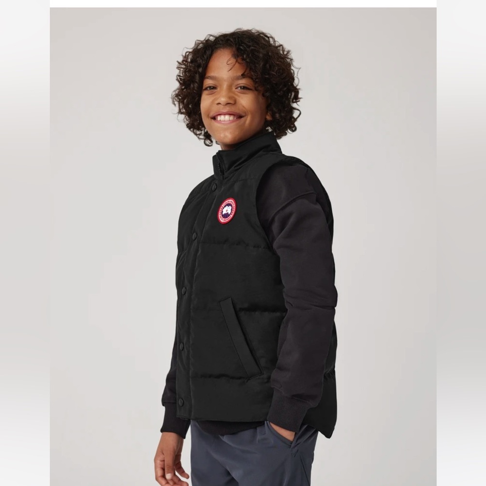 Canada Goose Youth Vanier Vest size Large 14-16